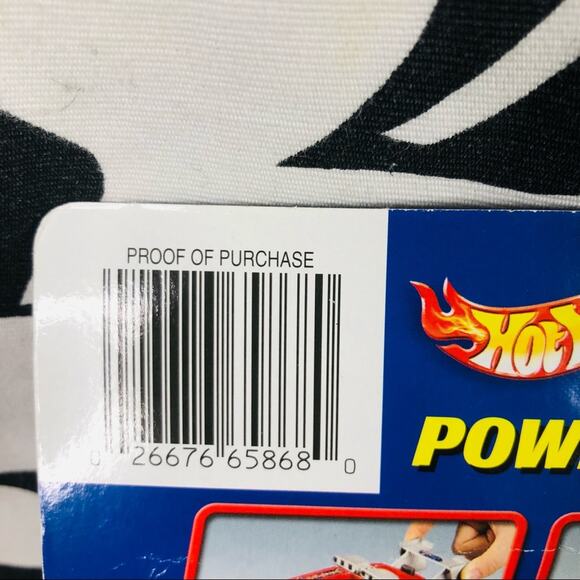 2001 Hot Wheels Yellow Power Launcher w/ Black Convertible Camaro - Picture 3 of 7